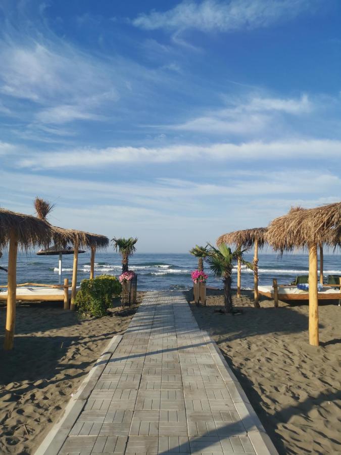 Apartments Montenegrina Улцинь Екстер'єр фото