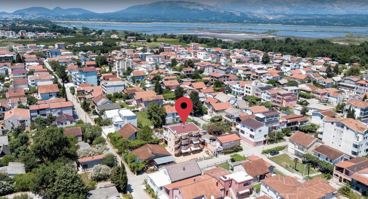 Apartments Montenegrina Улцинь Екстер'єр фото